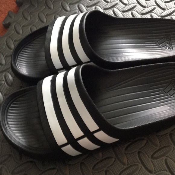 Adidas slides - Picture 2 of 4